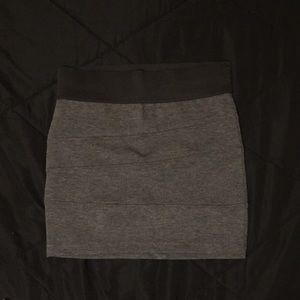 Gray skirt. Size medium. Never worn!